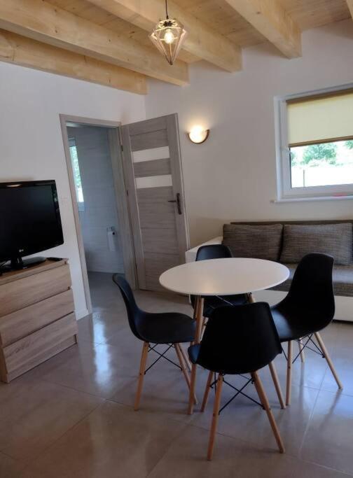 Apartamenty - Domek Bobrowe Zacisze 3 Janowice Wielkie Εξωτερικό φωτογραφία